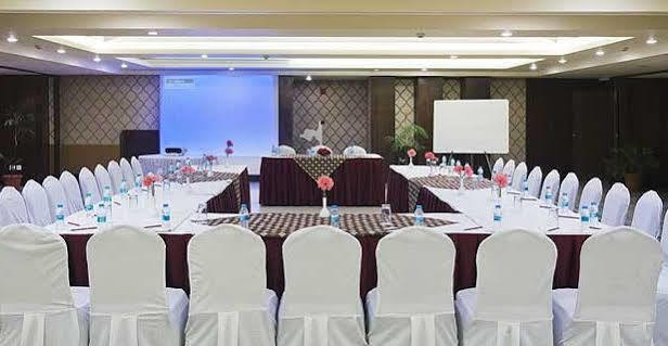 The Manor Bareilly By Leisure Hotels Exterior foto
